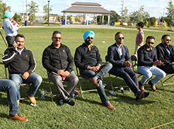 Seniors Ejoy The Match